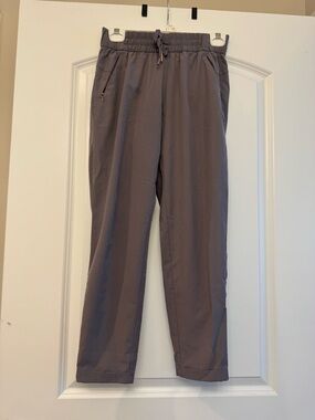 Women’s Elastic-Waist Gray Casual Pants